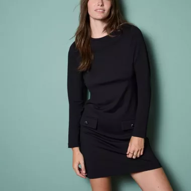 Vestido corto y recto evasé Negro Surkana